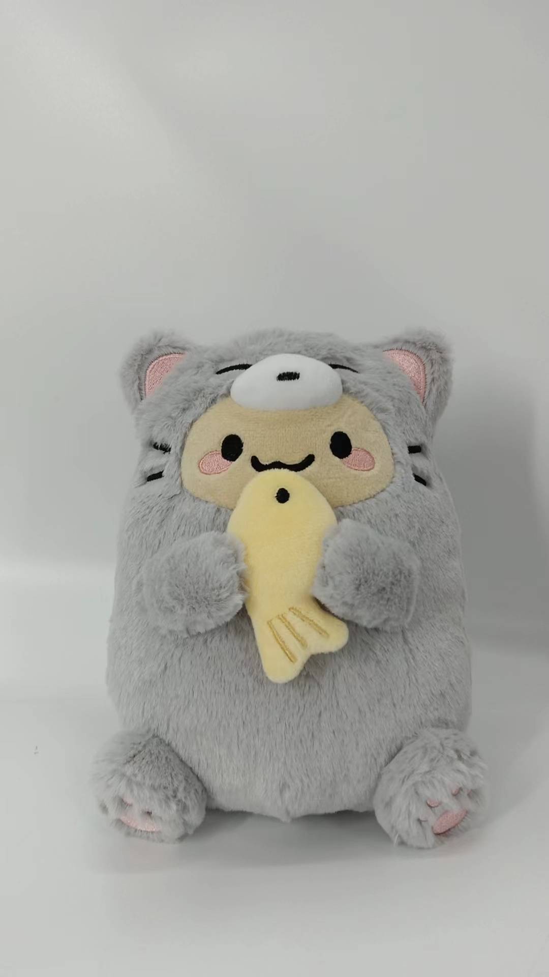 Custom plush toys made by a custom plush toy manufacturer in China