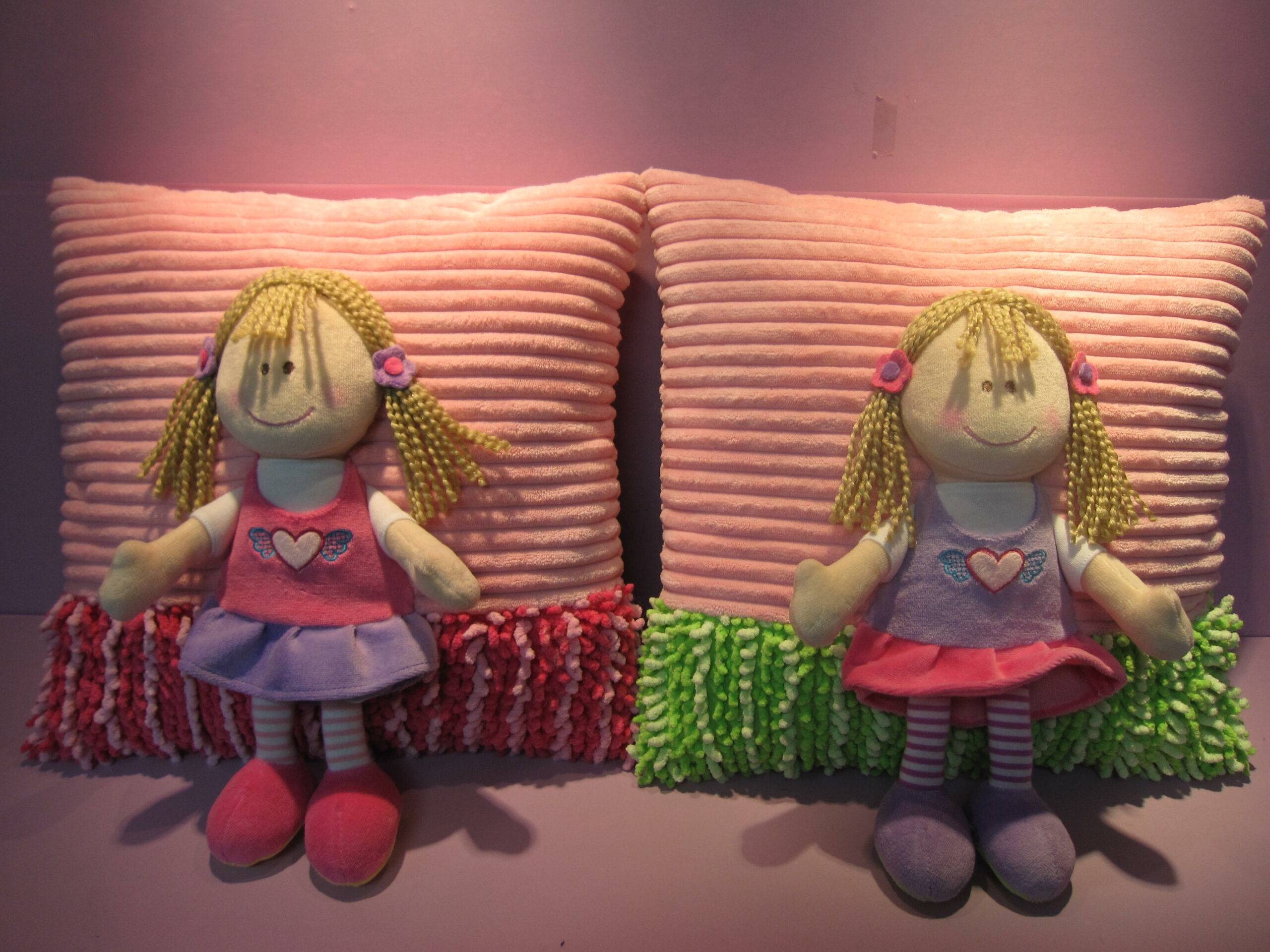 Custom plush pillow manufactured by B2B plush toy supplier